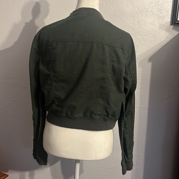 Frenchi cropped long sleeve light jacket/top sz L - Picture 6 of 11